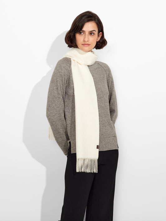 Jamas Scarf Royal Alpaca Color Ecru