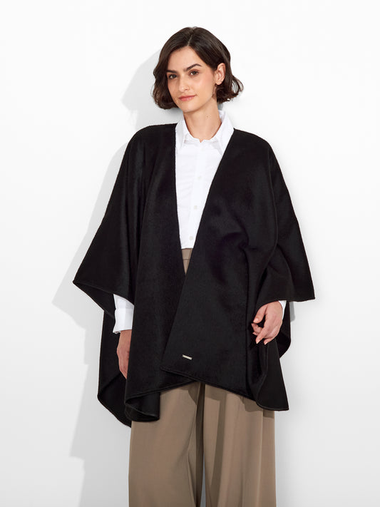 Gil Cape Baby Alpaca Color Black