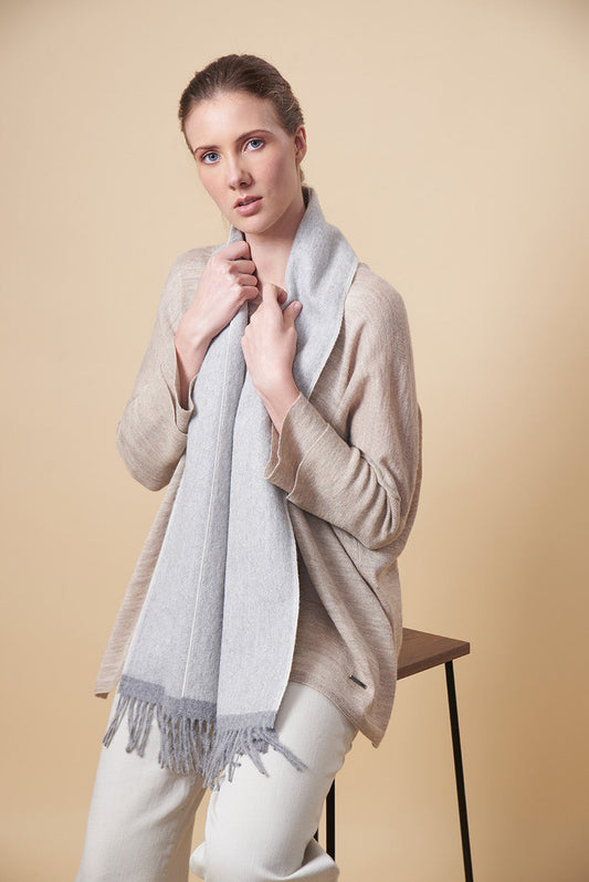 Uncastillo Scarf Baby Alpaca Color Grey