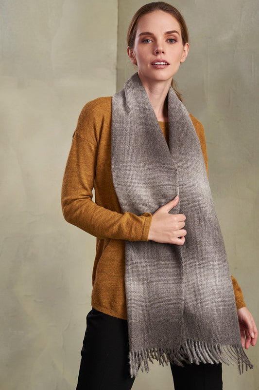 Tabaco - B Scarf Baby Alpaca Color Grey Oscuro