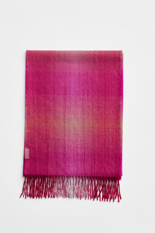 Tabaco Scarf Baby Alpaca Color Fucsia