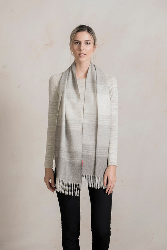 Bufanda Rap Baby Alpaca Color Gris Oscuro