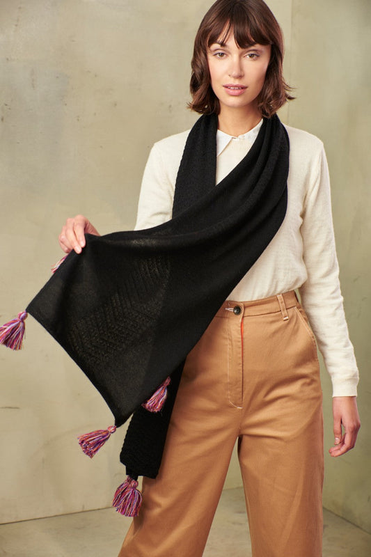 Tuzana Scarf Baby Alpaca Color Black