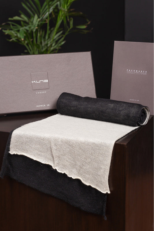 Bufanda Brandy Alpaca 16 Colores Crudo y Negro