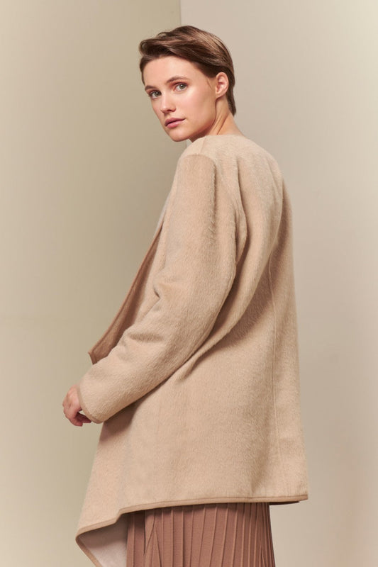 Barcelona Coat Baby Alpaca Suri Color Beige