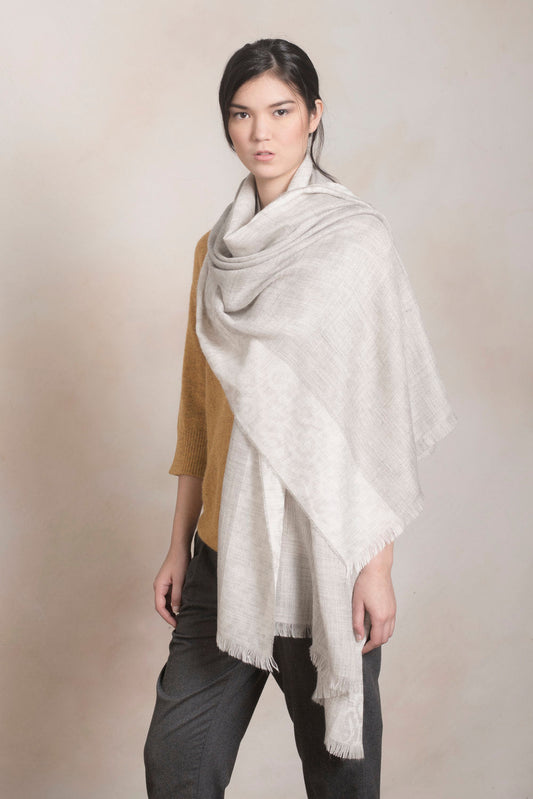 Chancay - 6 Shawl Baby Alpaca Color White