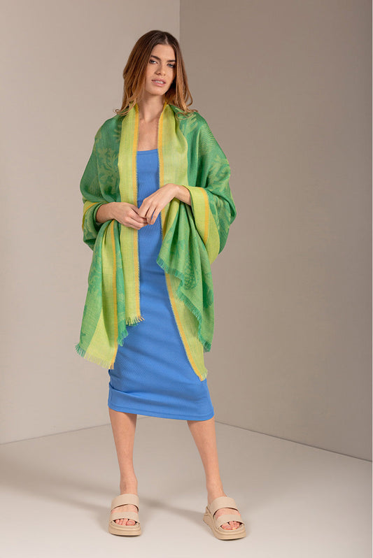 Ulister Shawl Baby Alpaca Color Verde