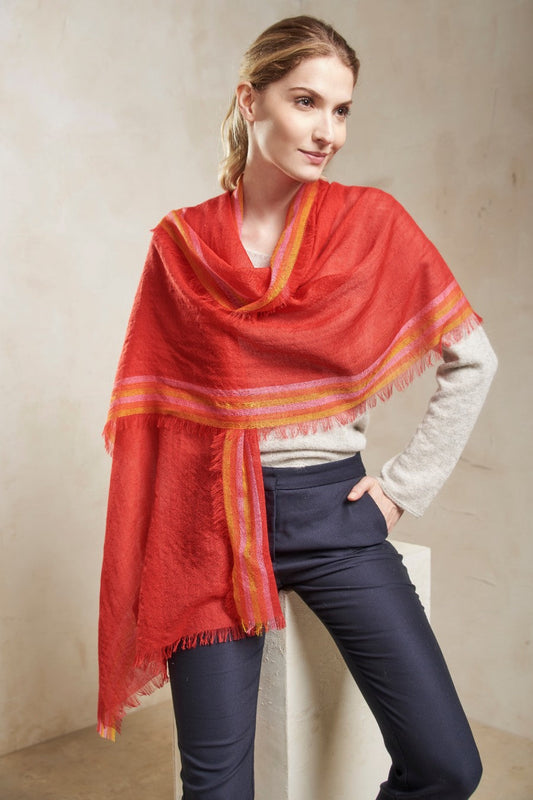 Scramble Shawl Baby Alpaca Color Red