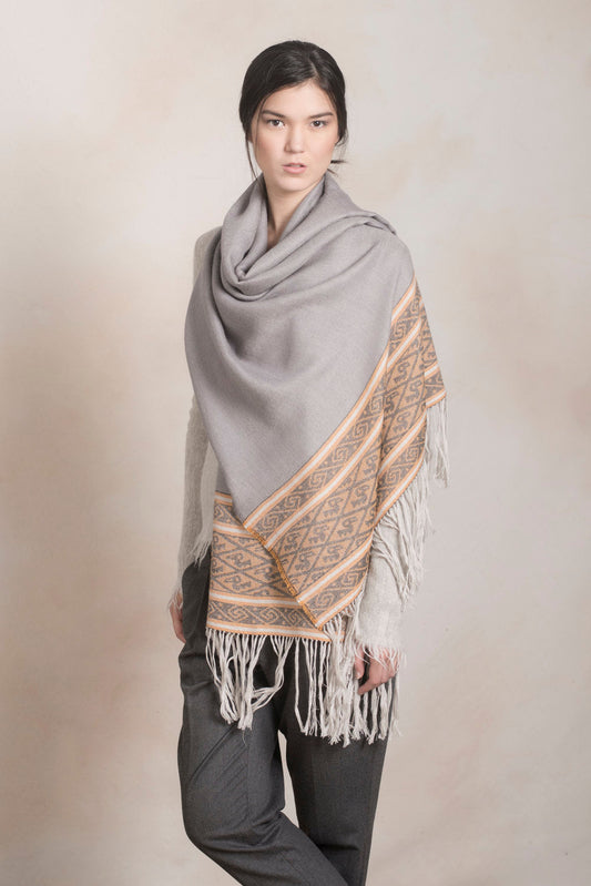 Chancay - 11 Shawl Baby Alpaca Color Light Blue