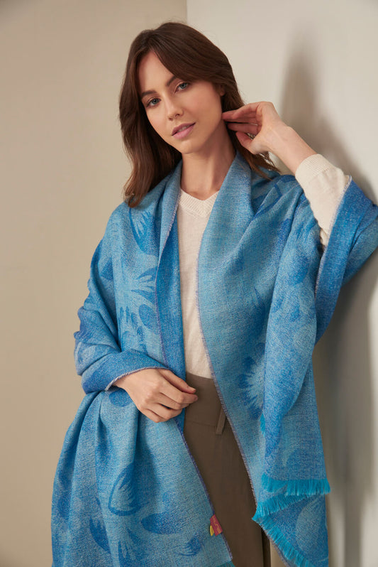 Update Shawl Baby Alpaca Color Blue