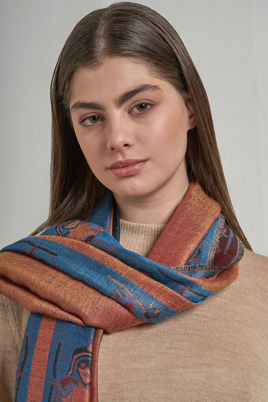 Nazca - 29 Shawl Royal Alpaca & Silk Color Black