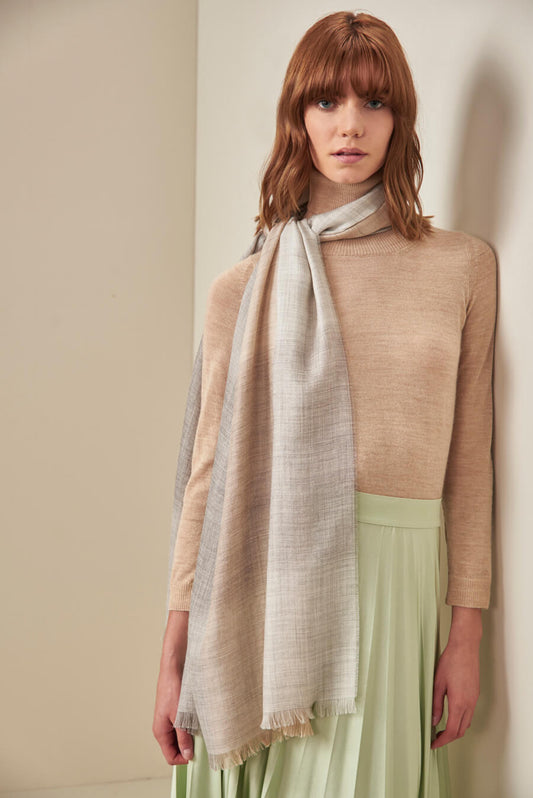 Ugarte Shawl Baby Alpaca Color Grey