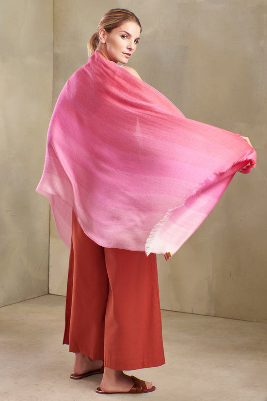 Trujillo Shawl Baby Alpaca Color Pink