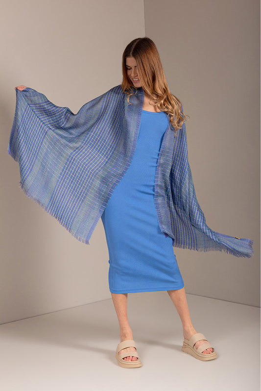 Universo Shawl Baby Alpaca Color Blue