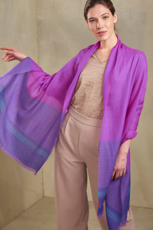 Teofila Shawl Baby Alpaca Color Morado