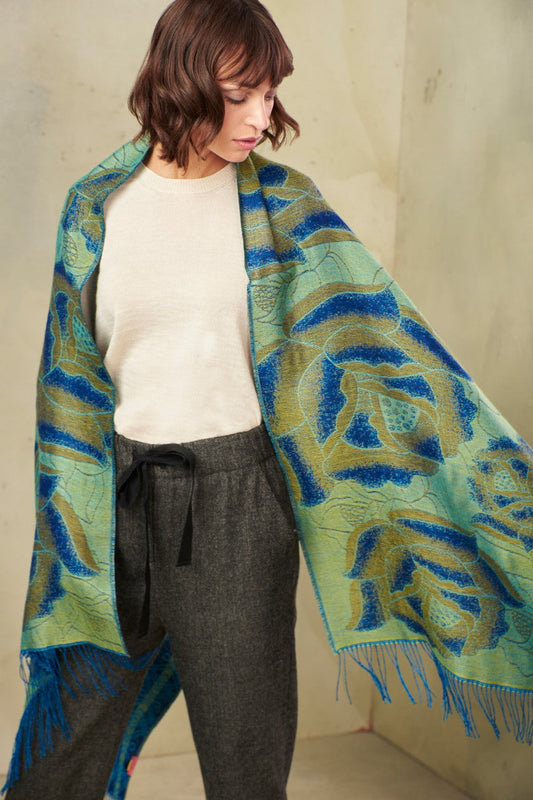 Tearose Shawl Baby Alpaca Color Blue