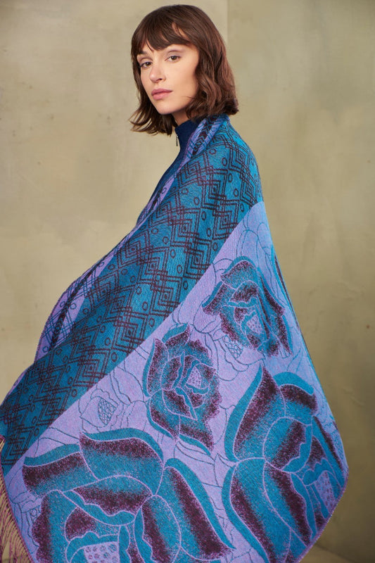 Tearose Shawl Baby Alpaca Color Black