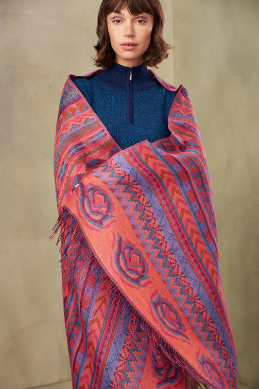 Thor Shawl Baby Alpaca Color Guinda