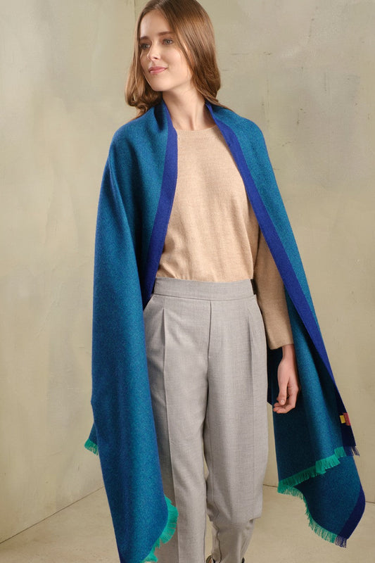Etiqueta - Chal de Alpaca Bebé Color Azul