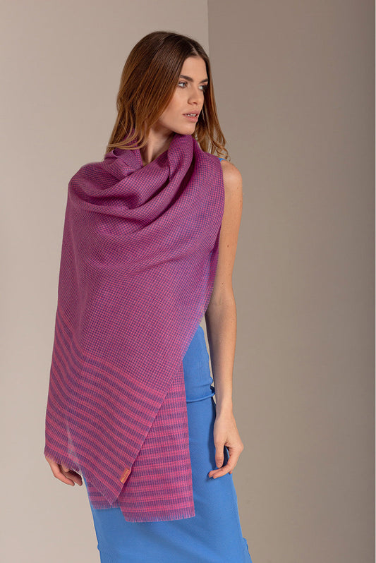 Ultimamente Shawl Baby Alpaca Color Morado