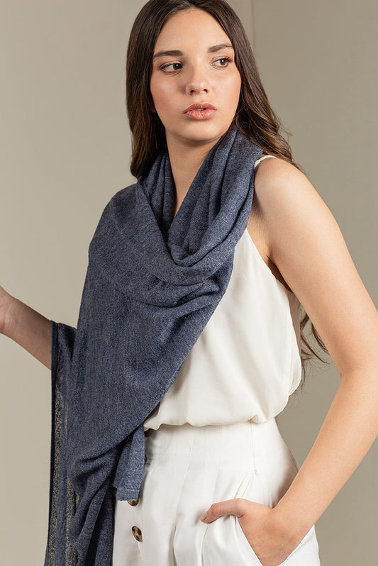 Ubinas Shawl Baby Alpaca Color Blue