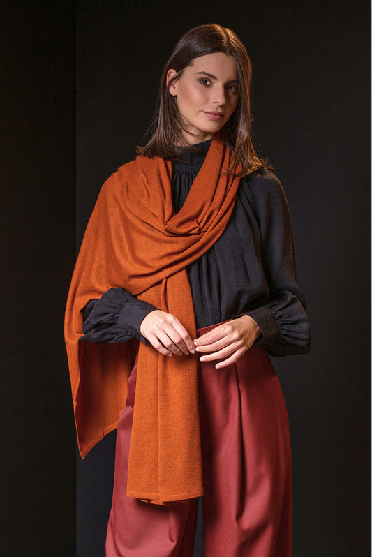 Bouveret Shawl Vicuña Color Naranja