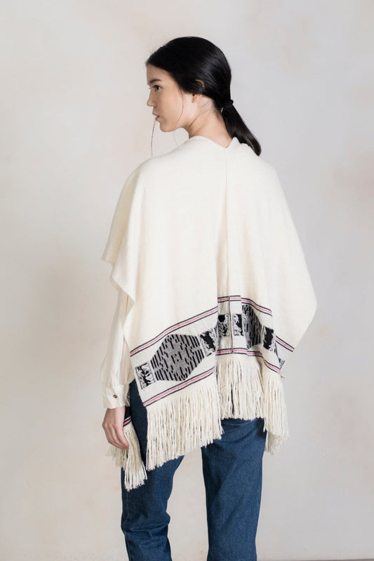 Ramses Poncho Baby Alpaca Color Ecru