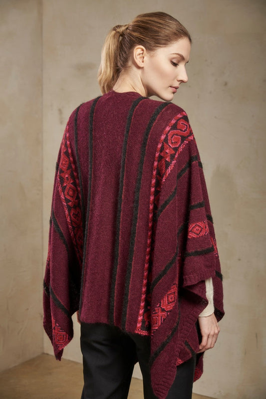 Salinas Poncho Baby Alpaca Color Burgundy