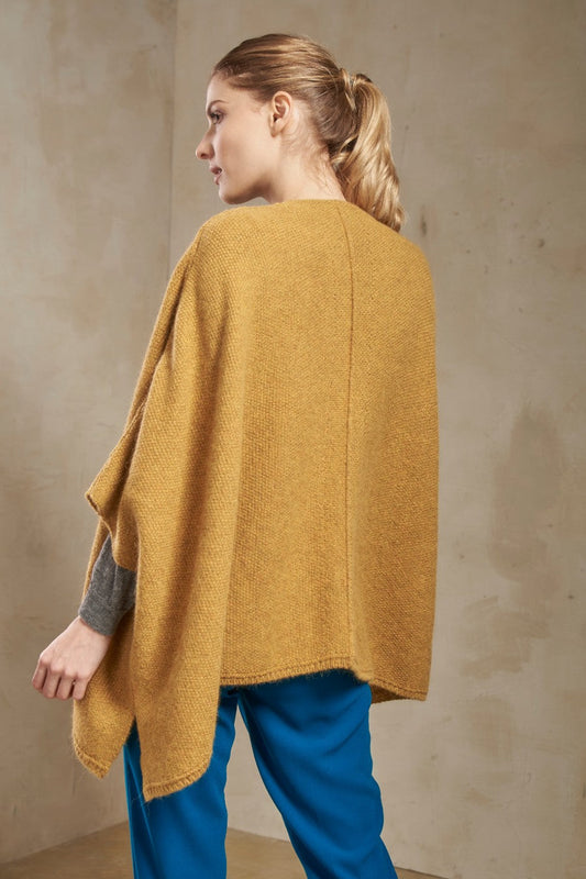 Sandra Poncho Baby Alpaca Color Solaris