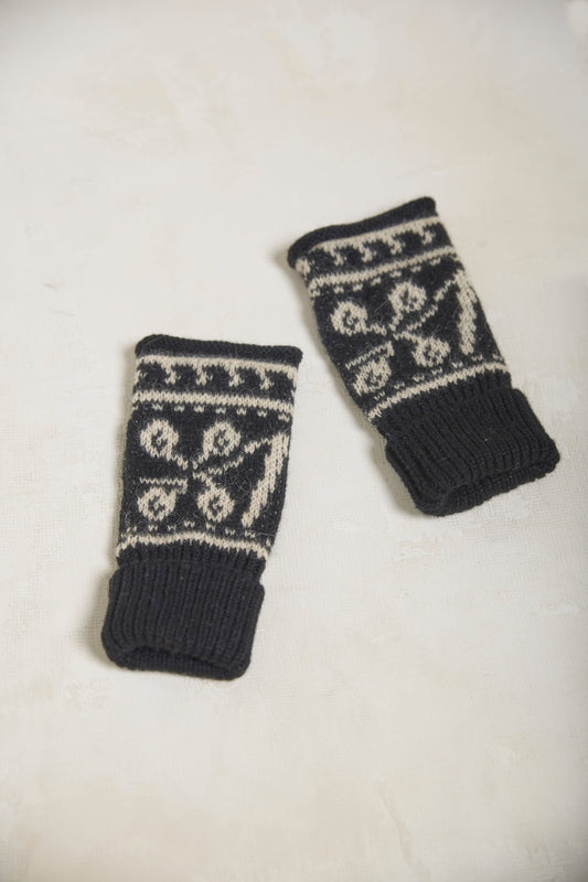 Selogene Gloves Baby Alpaca Color B&W