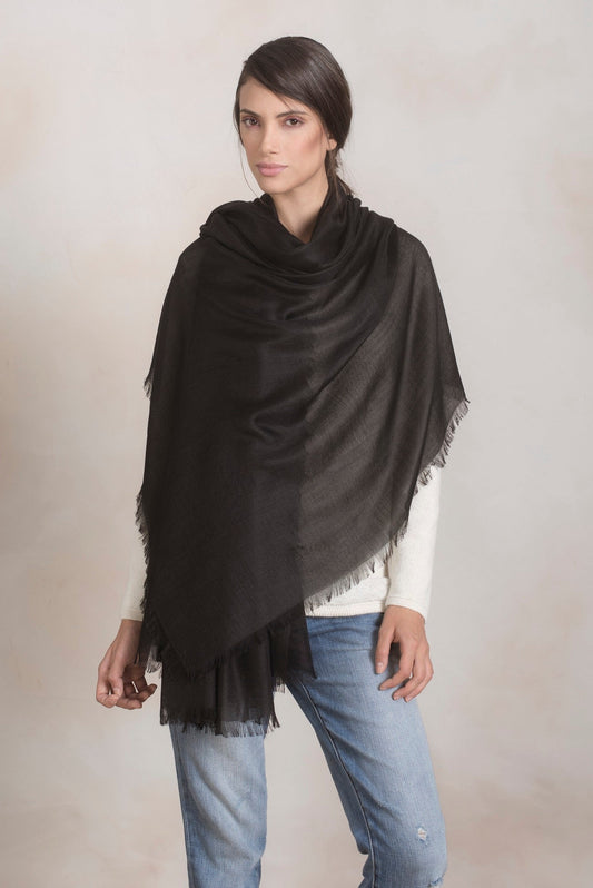 Paddle Shawl Baby Alpaca Color Black