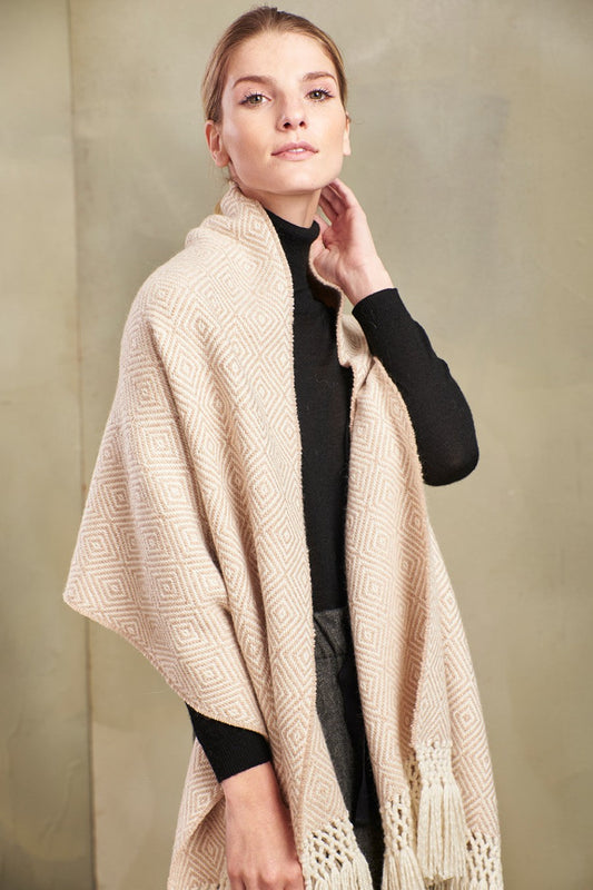 Taika - B Chal de Alpaca Bebé Color Beige
